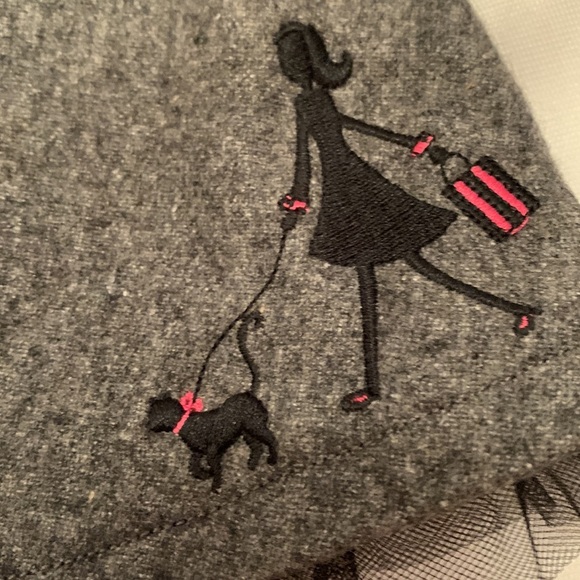 GYMBOREE 2 piece Outfit, size 18-24 Month, gray and pink with black lini… - Picture 4 of 16